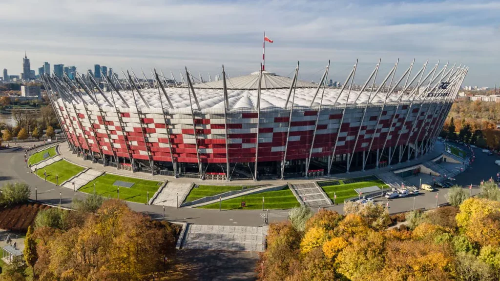 Stadion Narodowy w Warszawie: Sportowe Cudo w Sercu Warszawy